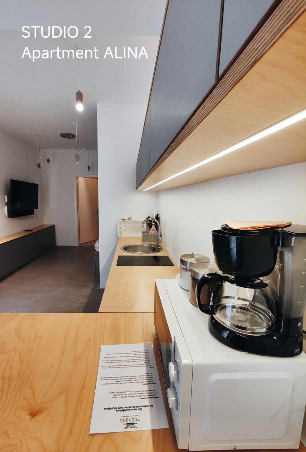 Pekarna apartments Ljubljana Bagian luar foto